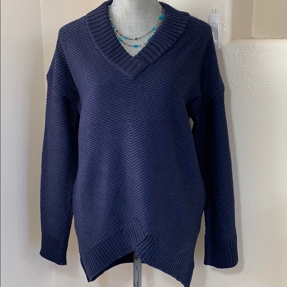 TOBI Women's Nice Cashmere V Shape Sweater Sz M - Picture 2 of 6